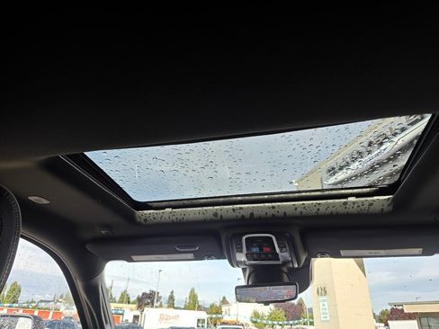 New 2025 RAM 3500 Laramie image 24