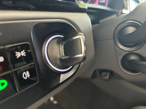 Used 2019 Porsche Cayenne AWD/4WD image 46