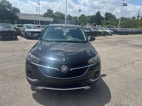 Used 2023 Buick Encore GX Preferred w/ Cold Weather Comfort Package AWD/4WD image 7