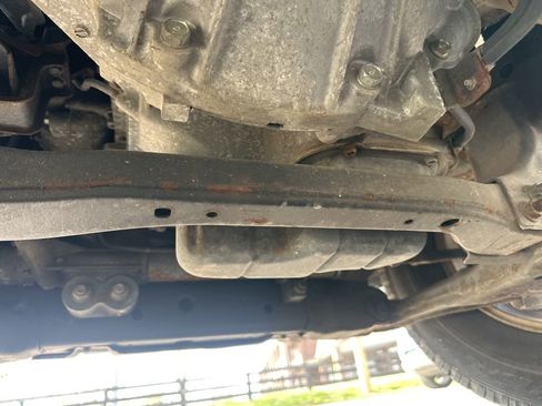 Used 2007 Nissan Frontier SE w/ SE Value Truck Pkg image 19