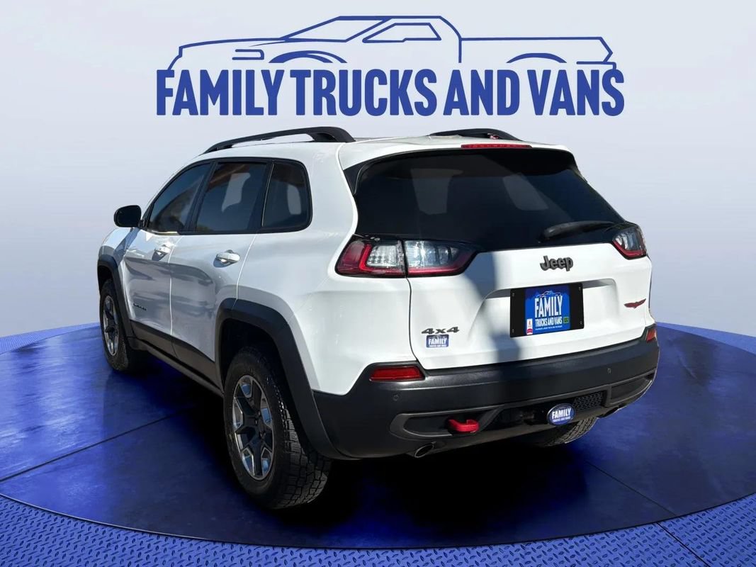 Used 2019 Jeep Cherokee Trailhawk AWD/4WD image 3