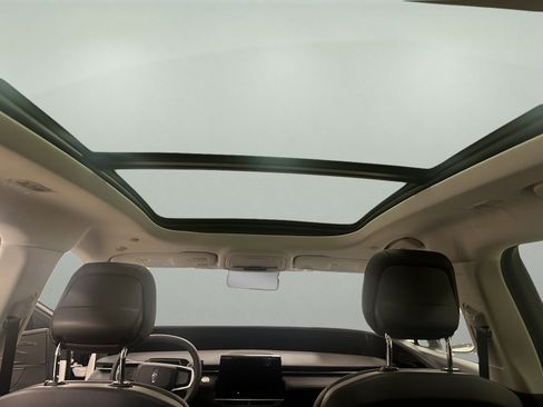 New 2026 Lincoln Nautilus Premier w/ Equipment Group 102A image 18