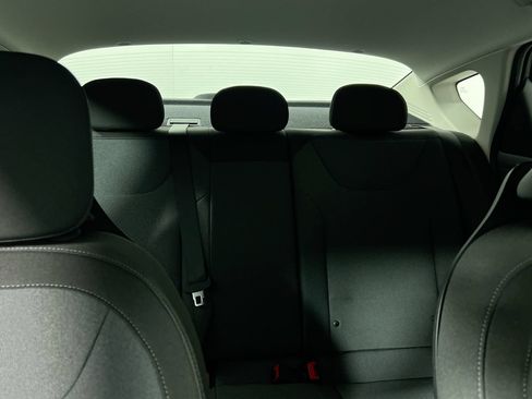 New 2026 Kia K4 FWD image 34
