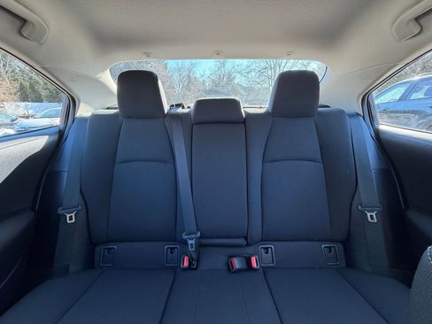 Used 2025 Toyota Corolla LE image 36