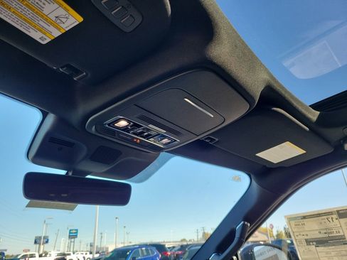 New 2025 Lincoln Navigator L Reserve w/ Jet Appearance Package image 29