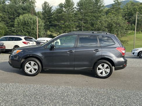 Used 2014 Subaru Forester 2.5i Premium w/ All-Weather Package AWD/4WD image 6