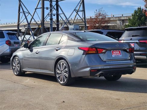 Used 2023 Nissan Altima 2.5 SL image 4