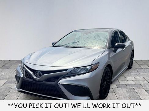 Used 2023 Toyota Camry XSE w/ Navigation Package FWD image 3