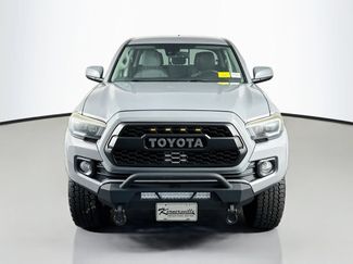 Used 2021 Toyota Tacoma SR5 AWD/4WD video 2