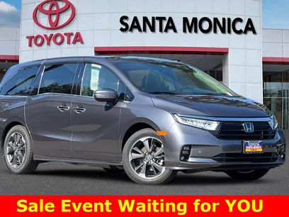 Used 2023 Honda Odyssey Elite