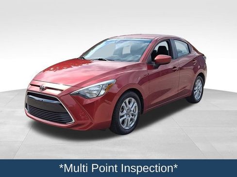 Used 2018 Toyota Yaris iA FWD image 4