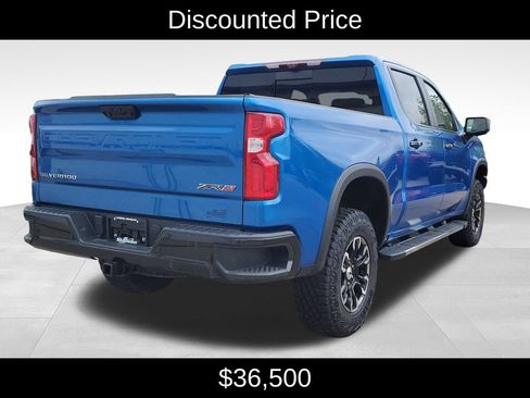 Used 2022 Chevrolet Silverado 1500 ZR2 w/ Technology Package AWD/4WD image 3