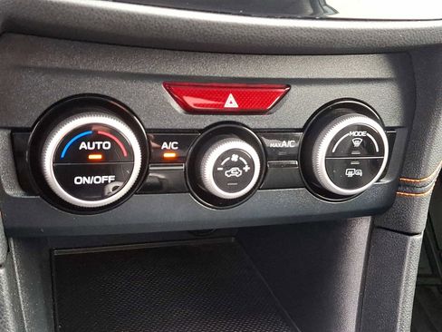 Used 2019 Subaru Crosstrek 2.0i Limited w/ Moonroof Package w/Navigation image 17