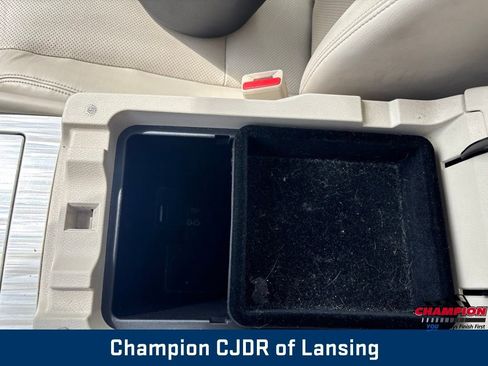 Used 2015 Nissan Murano S AWD/4WD image 38