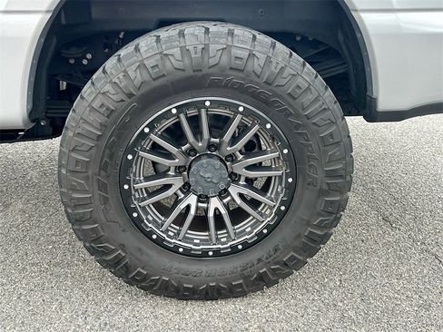 Used 2023 Ford F250 Platinum image 24