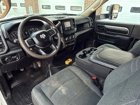 Used 2020 RAM 4500 Tradesman image 23