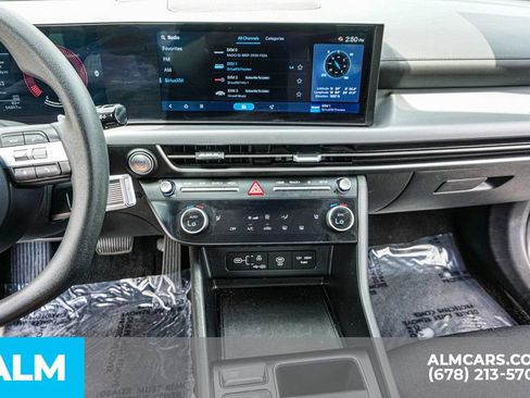 Used 2025 Hyundai Sonata SEL FWD image 38