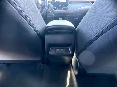 Used 2024 Toyota Corolla SE image 12