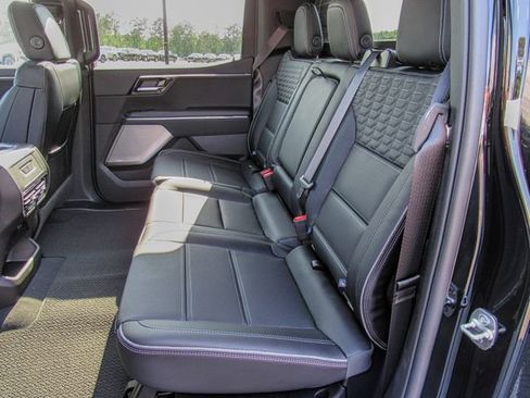 New 2025 GMC Sierra EV Denali image 18