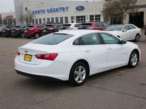 Used 2024 Chevrolet Malibu LT image 7