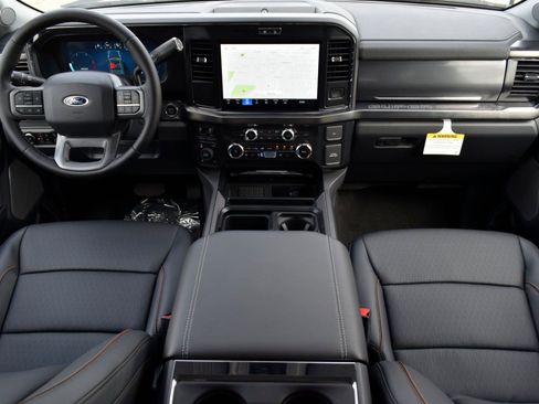 New 2026 Ford F250 Lariat w/ FX4 Off-Road Package image 7