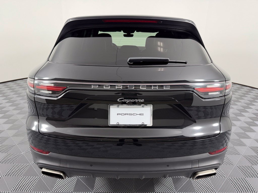 Certified 2023 Porsche Cayenne AWD/4WD image 14