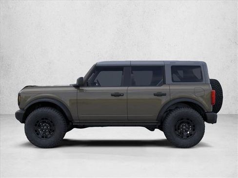 New 2026 Ford Bronco 4-Door w/ Sasquatch Package AWD/4WD image 3