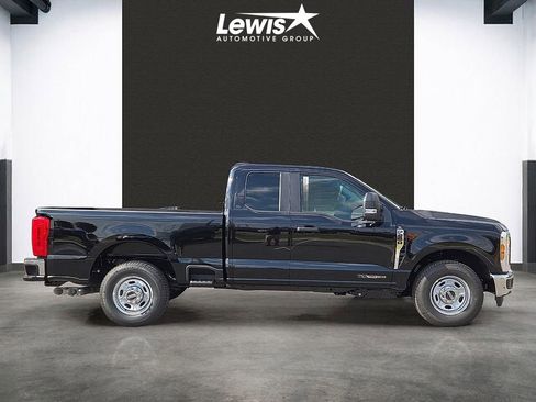New 2026 Ford F250 XL image 5