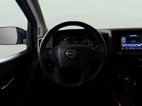 Used 2024 Nissan Frontier SV w/ SV Convenience Package image 17