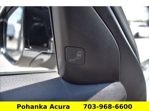 Used 2017 Acura TLX V6 w/ Technology Package FWD image 23
