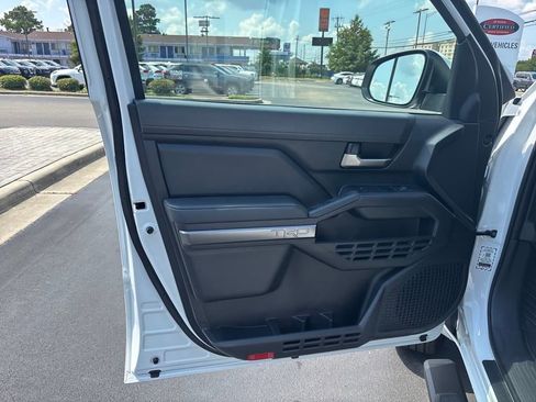 New 2025 Toyota Tacoma TRD Sport image 10