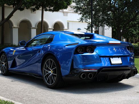 Certified 2022 Ferrari 812 GTS RWD image 27