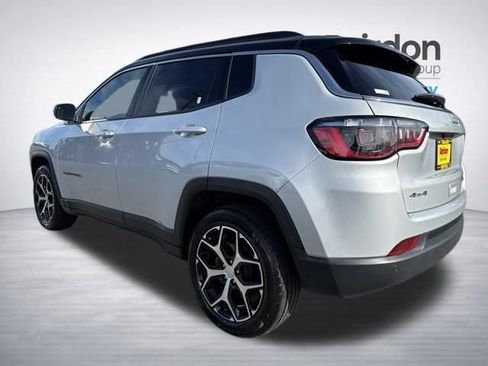 Used 2024 Jeep Compass Limited AWD/4WD image 5