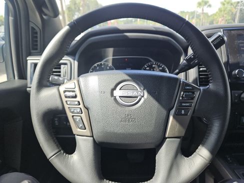 Used 2024 Nissan Titan SV w/ SV Bronze Edition Package RWD image 8
