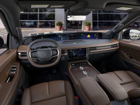 New 2026 Lincoln Navigator Reserve AWD/4WD image 9