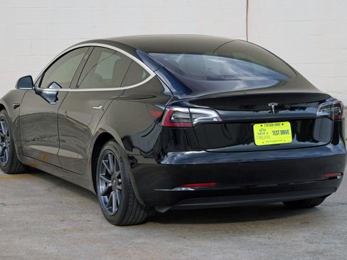 Used 2020 Tesla Model 3 Standard Range Plus RWD image 53