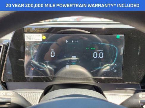 New 2025 Kia Sportage LX image 11