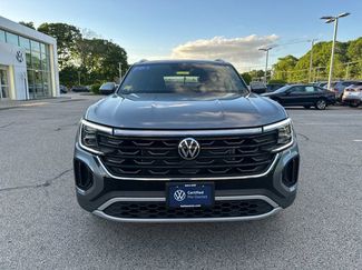 Used 2024 Volkswagen Atlas Cross Sport SE w/ Panoramic Sunroof Package AWD/4WD video 2