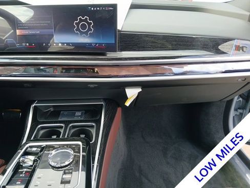 Used 2026 BMW 740i xDrive image 17