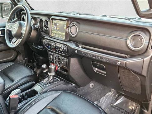 Used 2022 Jeep Wrangler Unlimited Rubicon 4xe w/ Steel Bumper Group image 21