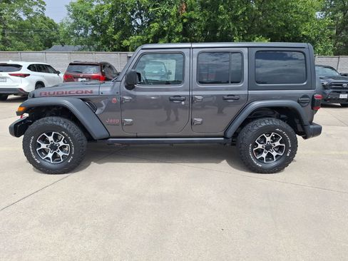 Used 2021 Jeep Wrangler Unlimited Rubicon AWD/4WD image 3