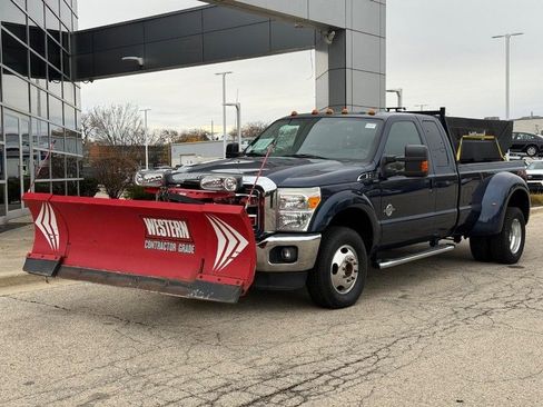 Used 2016 Ford F350 Lariat w/ Lariat Interior Package image 7