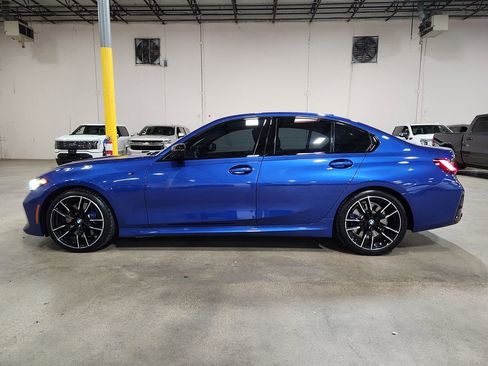 Used 2024 BMW M340i w/ Premium Package image 7