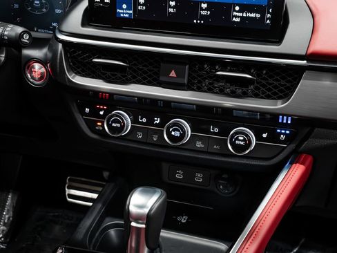 Used 2025 Acura ADX A-Spec image 16