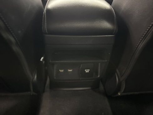 Used 2021 Ford Ranger Lariat image 9