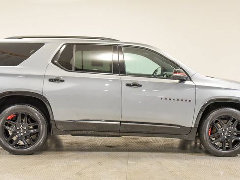 Used 2023 Chevrolet Traverse Premier w/ Redline Edition image 12