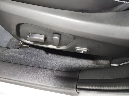 Used 2018 Subaru Forester 2.5i Limited AWD/4WD image 23
