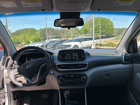 Used 2021 Hyundai Tucson Value FWD image 9