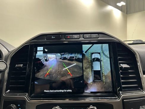 Used 2022 Ford F350 Platinum AWD/4WD image 23