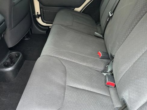 Used 2017 Jeep Wrangler Unlimited Sport AWD/4WD image 9